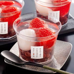 イイハナ】母の日父の日 プリザーブドセット「あまおう苺と小豆